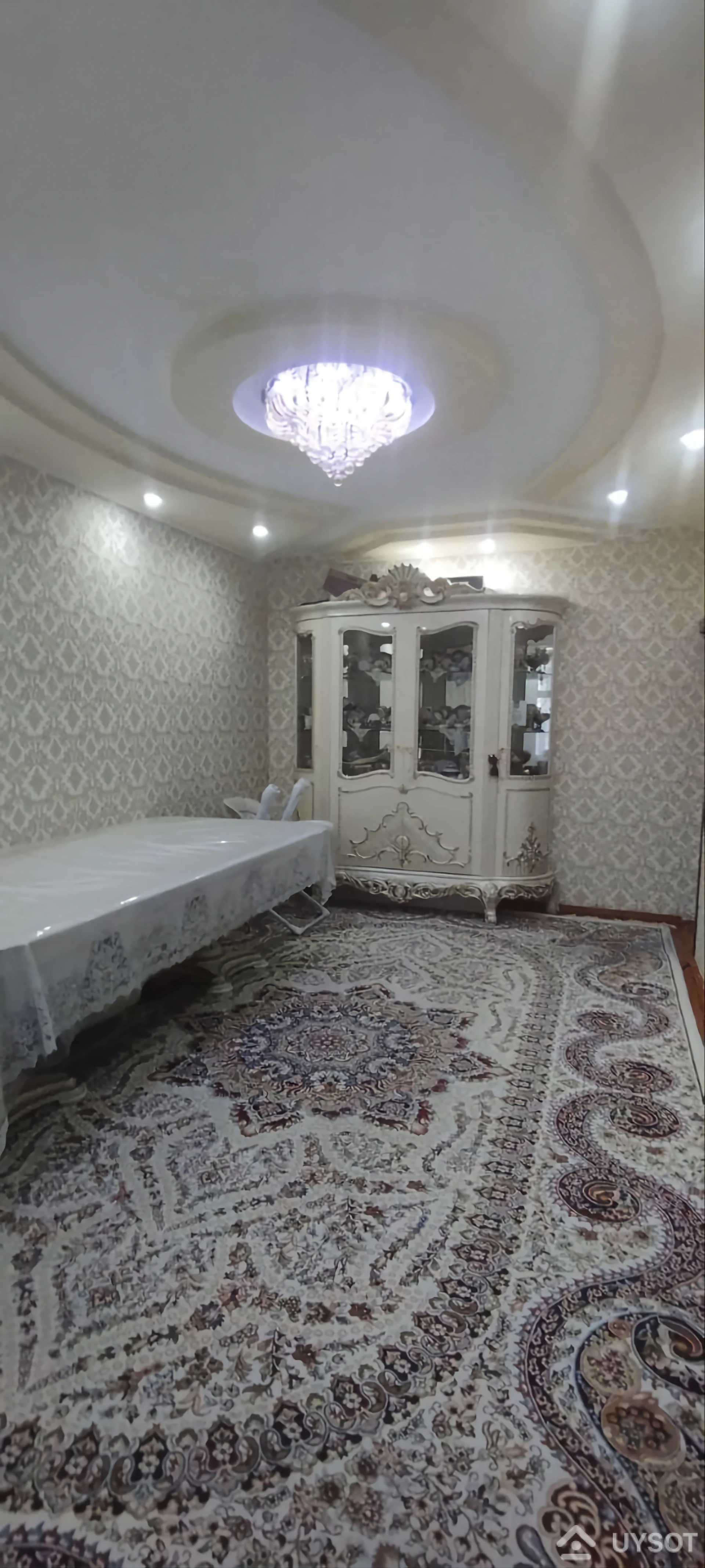 Срочно продается: 4-комнатная квартира на Юнусабаде-15 - rasm 1